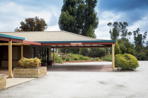 Barooga Country Inn Motel - Tourism Guide 2