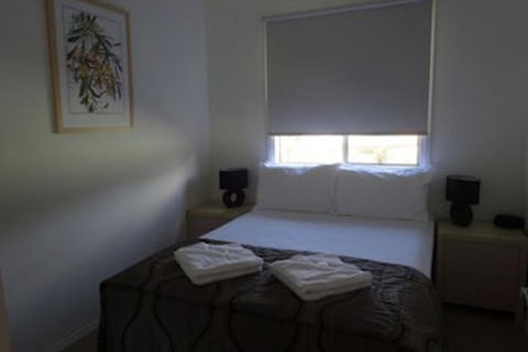 Caseys Beach Holiday Park - Tourism Guide 0