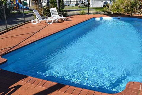 Caseys Beach Holiday Park - Tourism Guide 2