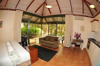 Waterfall Cottages - Cruises Travel 3