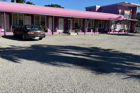 Paddle Steamer Motel - Tourism Guide 2