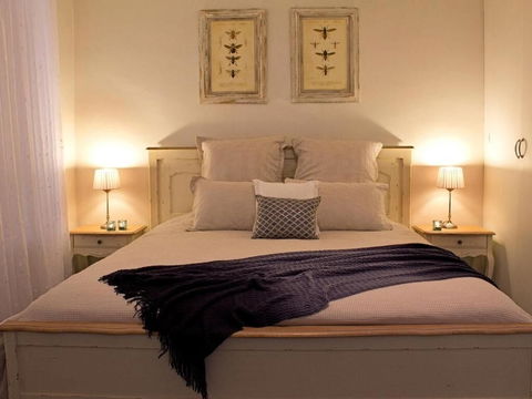 Queen's Cottage Bed And Breakfast Barossa Valley - Travel Agents 0