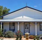 C  As Cottage - Travel Agents