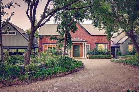 Evanslea Luxury Boutique Accommodation - Travel Search 1