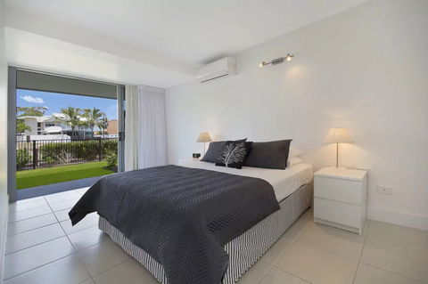 Jacaranda Noosa - Tourism Guide 4