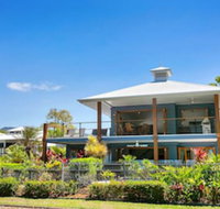 Reeflections Beachfront Holiday House - Travel Search