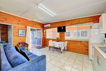Bargara Gardens Motel & Holiday Villas - Travel Search 6