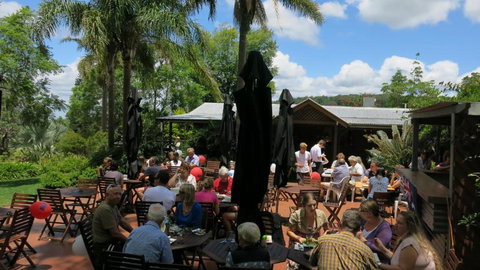 Ravensbourne Escape Cedar Lodge - Travel Agents 1