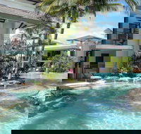 Sea Temple Port Douglas Luxury Apartments