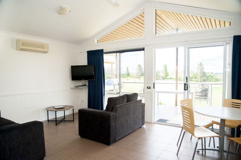 BIG4 Batemans Bay Beach Resort - Travel Search 3