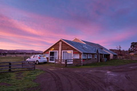 Ratho Farm - Tourism Guide 0