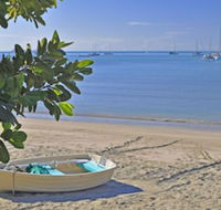 Colonial Court Beachfront Motel and Holiday Stay