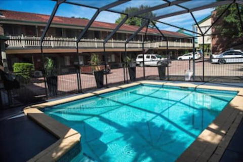 Garden City Motor Inn Mt Gravatt - Travel Search 1