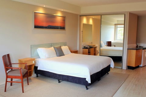 Macedon Ranges Hotel & Spa - Tourism Guide 3