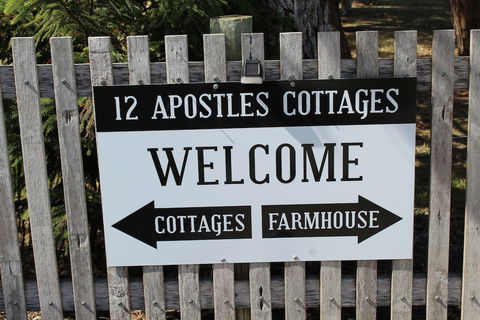 12 Apostles Cottages - Tourism Guide 2