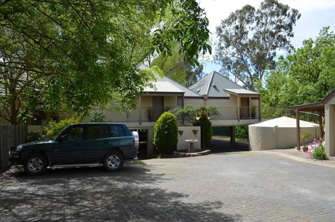 Hahndorf Motel - Tourism Guide 1