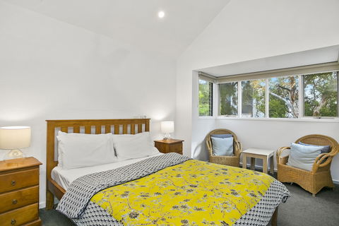 Terrace Lofts Apartments - Travel Agents 1