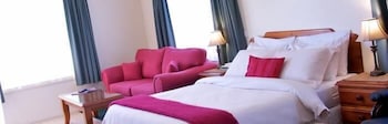 Maynestay Motel - Tourism Guide 6
