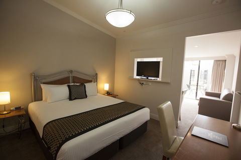 Southgate Motor Inn - Travel Agents 6