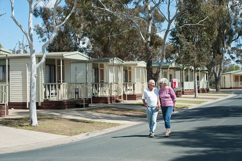 NRMA Echuca Holiday Park - Tourism Guide 1