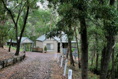 Tangenong Cottages - Cruises Travel 0
