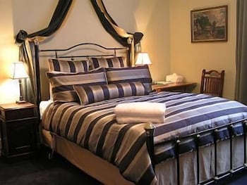 Colonial Accommodation At Undine - Travel Agents 4