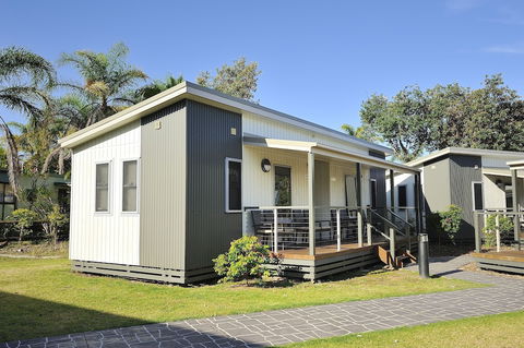 NRMA Sydney Lakeside Holiday Park - Travel Agents 1