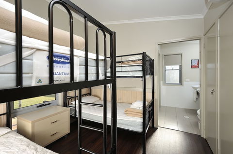 NRMA Sydney Lakeside Holiday Park - Travel Agents 4