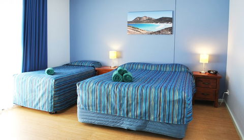 Driftwood Apartments - Travel Agents 2