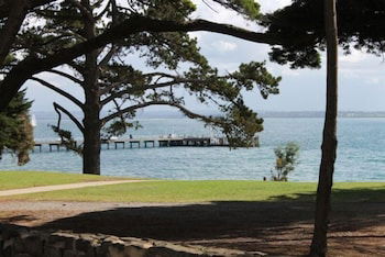 Waterfront At Waves - Travel Agents 1