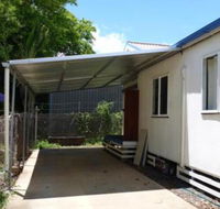 Kennys Cabin - Travel Agents