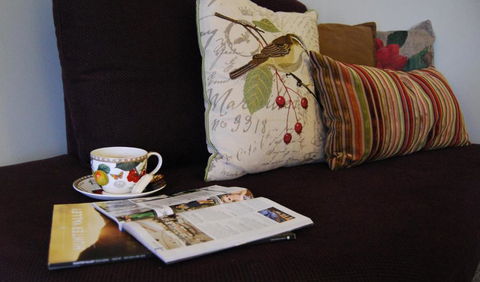 Cutmore Cottages Meurants Manor - Travel Agents 4