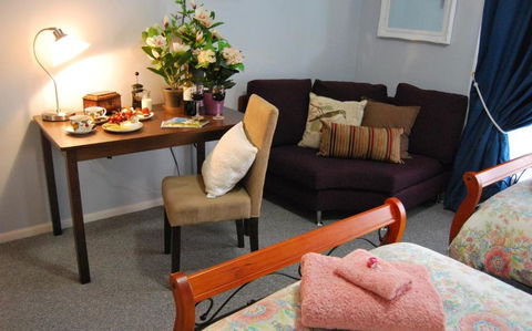Cutmore Cottages Meurants Manor - Travel Agents 2