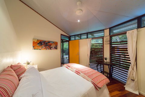 The Dome House - Travel Search 2