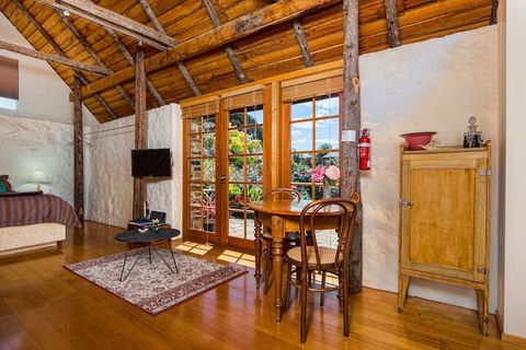 Wagners Cottages - Tourism Guide 7