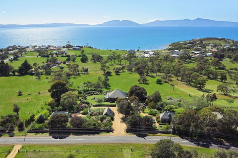 Wagners Cottages - Tourism Guide 1