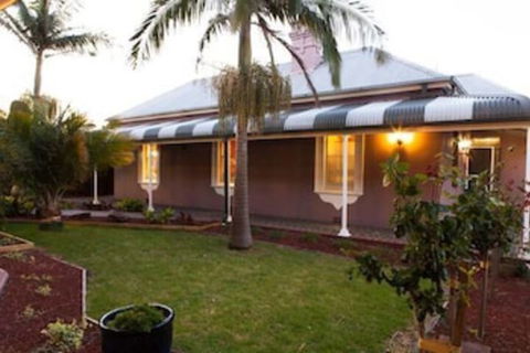 Shellharbour Village Motel - Travel Search 2
