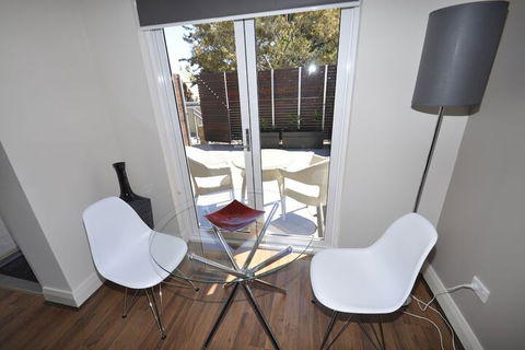 Glebe Furnished Apartments - Travel Search 1