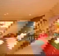 Motel Strahan - Travel Search
