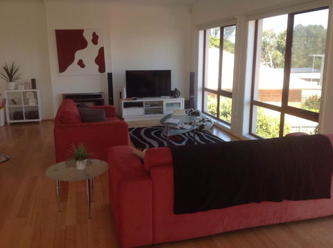 Townhouse Chapel Street - Travel Agents 6