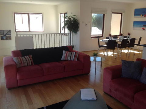 Townhouse Chapel Street - Travel Agents 2