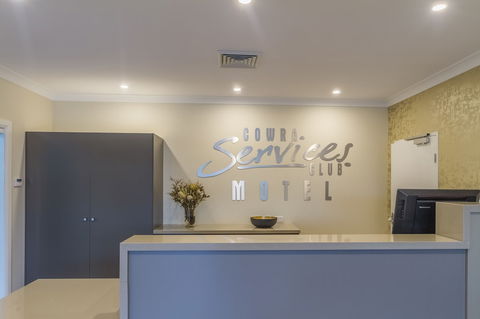 Cowra Services Club Motel - Tourism Guide 1