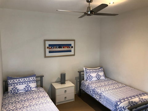 507 At The Waves - Travel Agents 2
