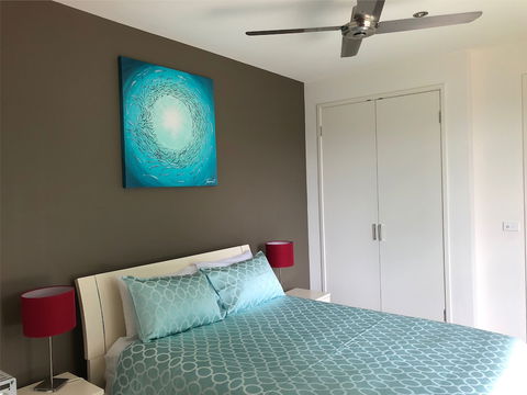 507 At The Waves - Travel Agents 5