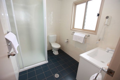 Corrimal Beach Tourist Park - Tourism Guide 2