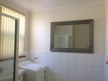 Longbeach Apartments Coffin Bay - Cruises Travel 2