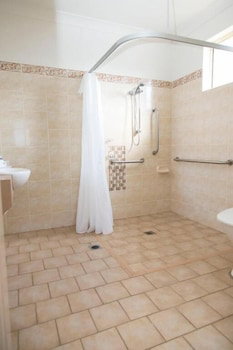 A-line Motel - Tourism Guide 5