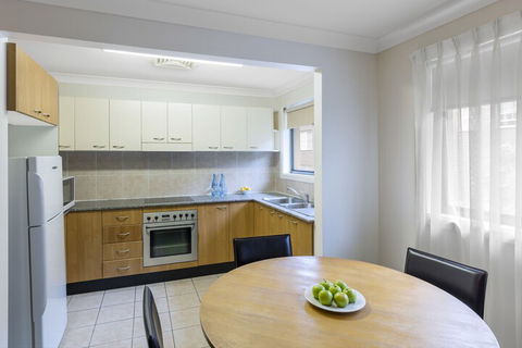 Waldorf Hornsby Residential Apartments - Tourism Guide 2