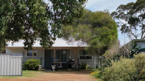 Kangaroo Island Accommodation - Tourism Guide 3