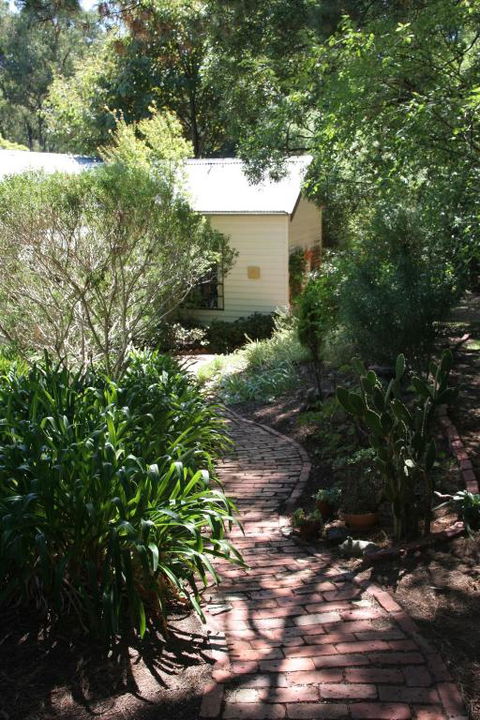 Belgrave Hideaway - Travel Agents 3